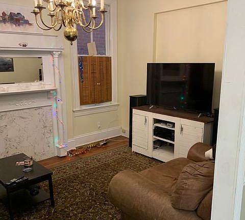 3rd image of 622 Boissevain Ave #A