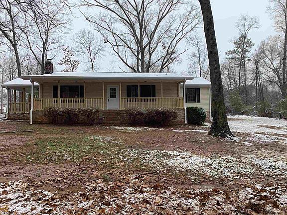2nd image of 1627 Dogwood Trl #6