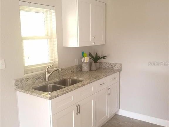 4th image of 4073 Kirkland Blvd #1