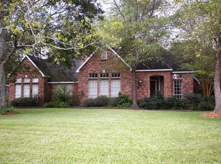 16 Bayou Oaks Dr, Crowley, LA 70526