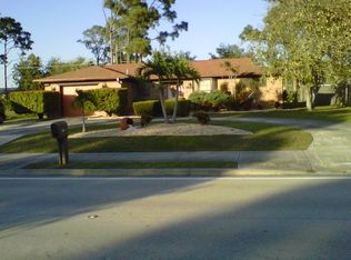 2001 SE Airoso Blvd, Port Saint Lucie, FL 34984