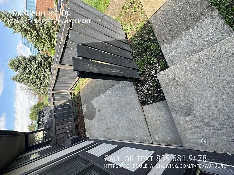 406 Amhurst Dr — Photo 11
