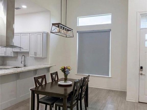 4th image of 5416 San Diego Dr