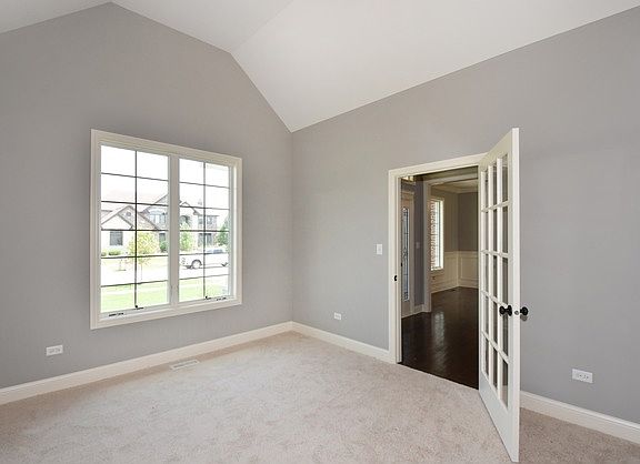 3rd image of 24144 Sunset Lakes Dr