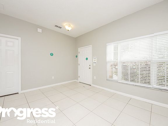 3rd image of 627 Elbridge Dr