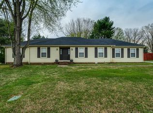 1611 Magnolia Dr, Murfreesboro, TN 37128