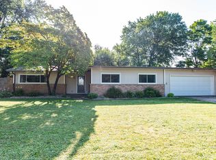 2581 Fairgrove St, Kalamazoo, MI 49009