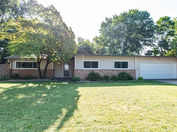 2581 Fairgrove St, Kalamazoo, MI 49009