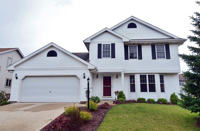 2nd image of 8401 Shale Dr