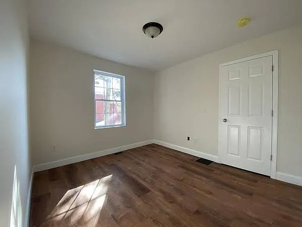 66 Ashton St #2 — Photo 7
