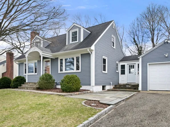 41 Todd Lane, Stamford, CT 06905