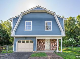 23 Van Ness Ave, Fairfield, NJ 07004