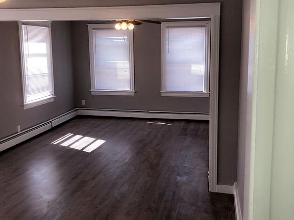 5th image of 1 S Cogswell St Unit 2