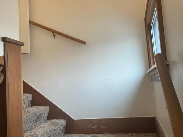 36 Main St #B, Belleville, MI 48111