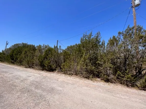 2226 Cedarwood Trl, Granbury, TX 76048
