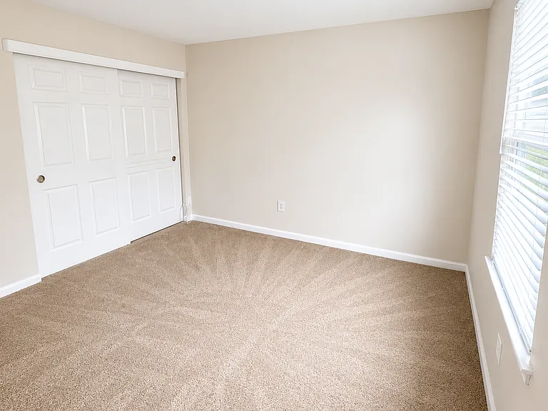 44 Hopewell Ln #B — Photo 14