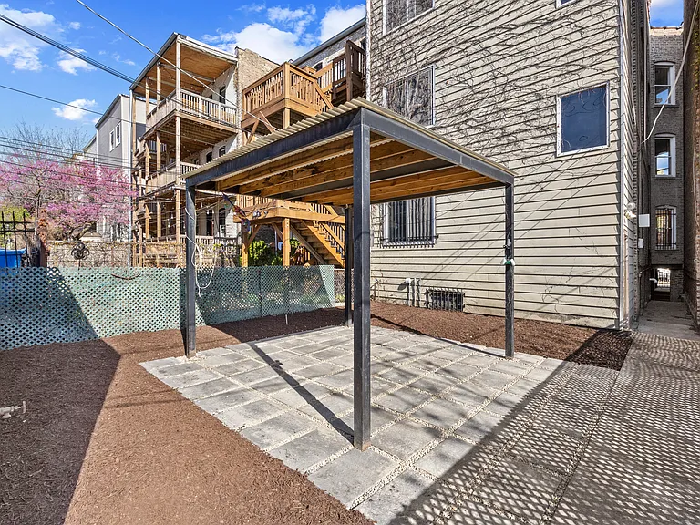 915 W Newport Ave #1 — Photo 15