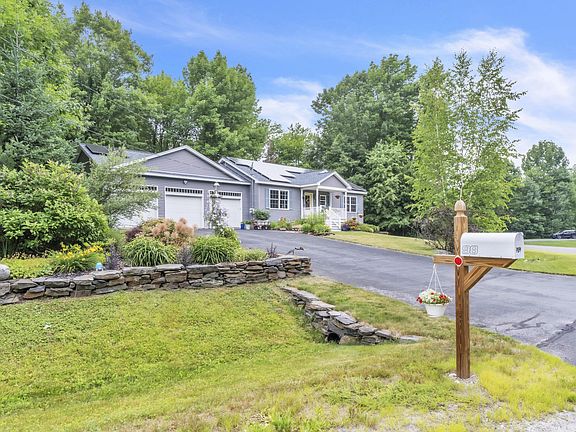 4th image of 98 Pepin Road