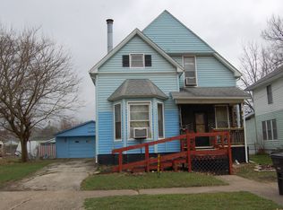 42 Lake St, Danville, IL 61832