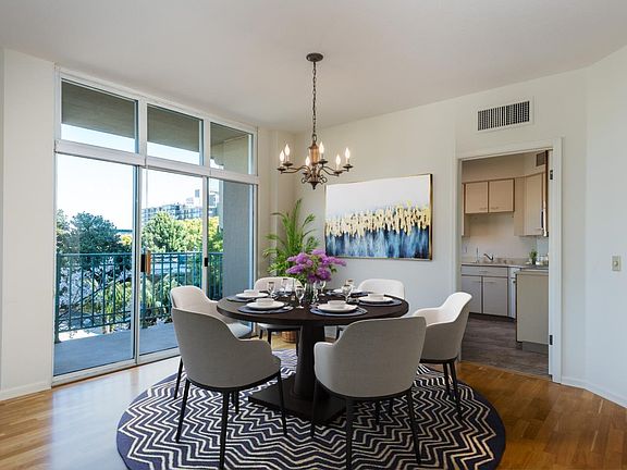 5th image of 1 Baldwin Ave APT 223