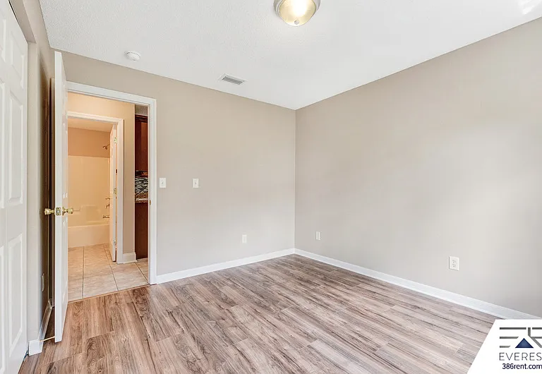 32 Bunker View Dr #A — Photo 13