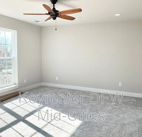 1427 Pearson St — Photo 23