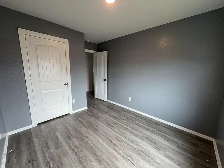 509 Hines Ave — Photo 13