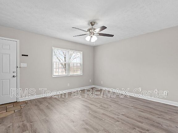 5th image of 416 Northdale Ct