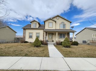 3547 E Golden Eagle Rd, Eagle Mountain, UT 84005