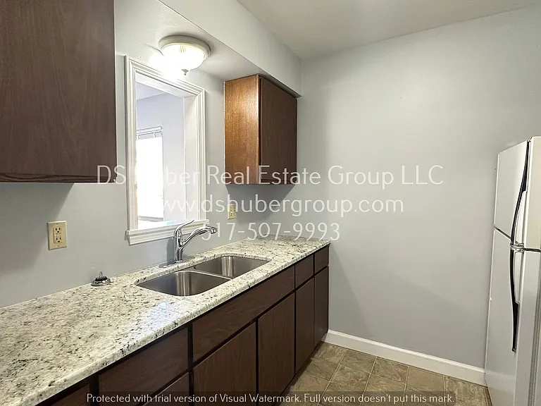 1418 Vine St #5 — Photo 3
