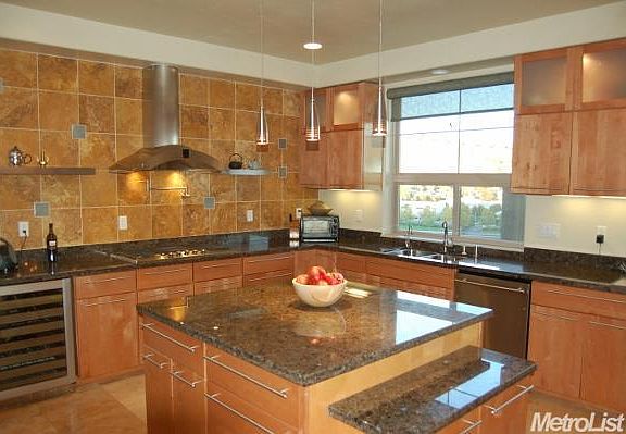 2nd image of 5171 Mertola Dr
