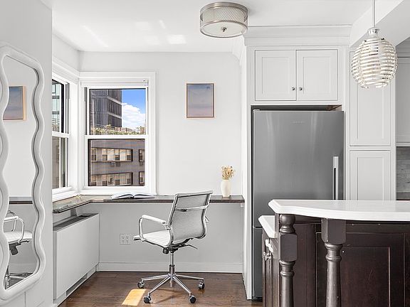 3rd image of 77 E 12th St #13JK