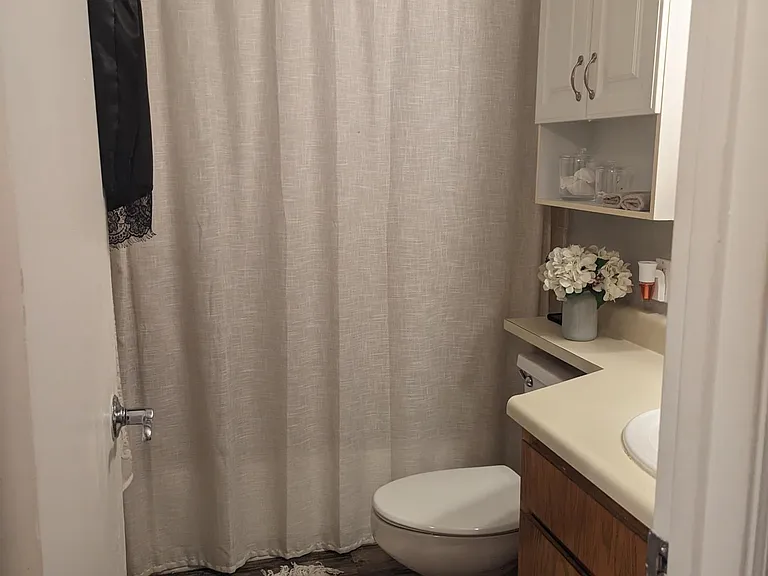 30 Mathews Dr #711 — Photo 16