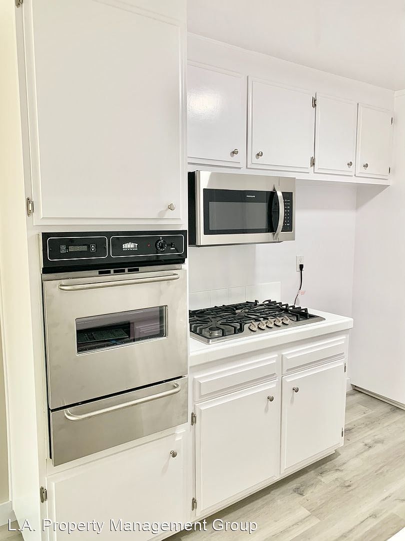 sherman oaks storage on 4334 Matilija Ave 223 Sherman Oaks Ca 91423 Zillow