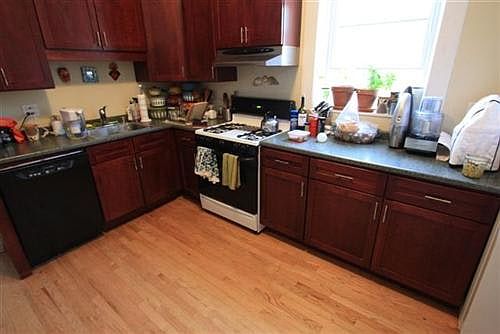 2nd image of 1746 W Beach Ave #2A