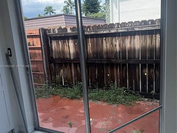 4th image of 321 SW 1st Ct #K-4