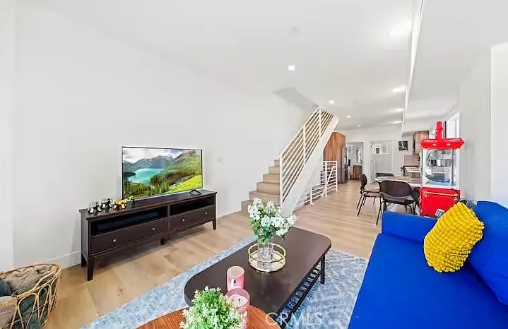 5637 Klump Ave — Photo 4