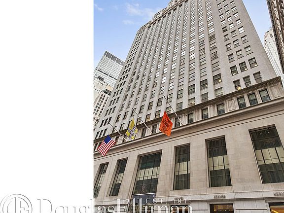 5th image of 15 Broad St APT 1702