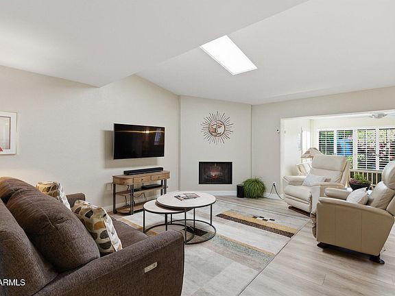 4th image of 7512 N DEL NORTE Drive