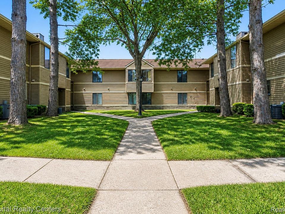 1st image of 175 Briarcrest Dr Unit 111