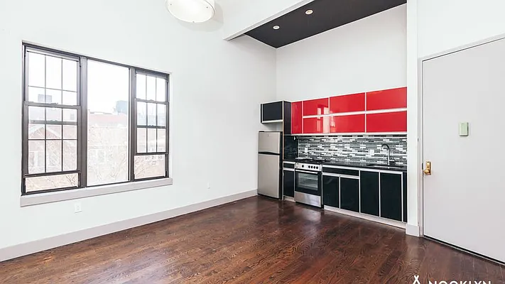 Rented by Nooklyn NYC LLC | media 34