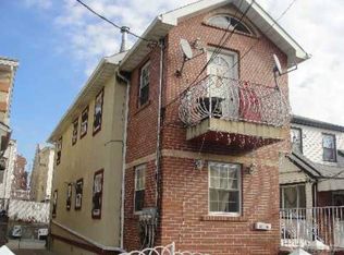 4745 98th Pl, Corona, NY 11368