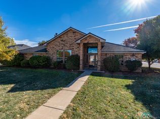 401 Olive Dr, Clovis, NM 88101