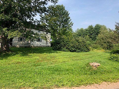 2nd image of 142 Nicholsville Rd