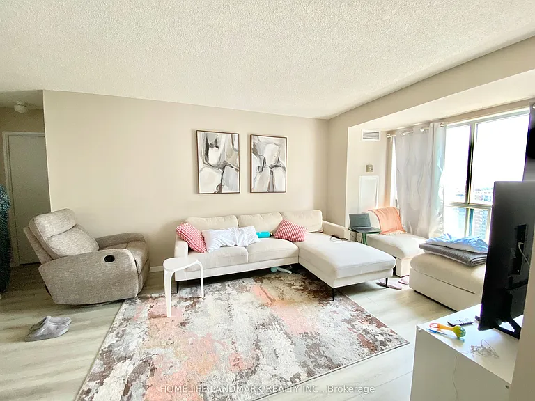 1470 Midland Ave #1802 — Photo 7