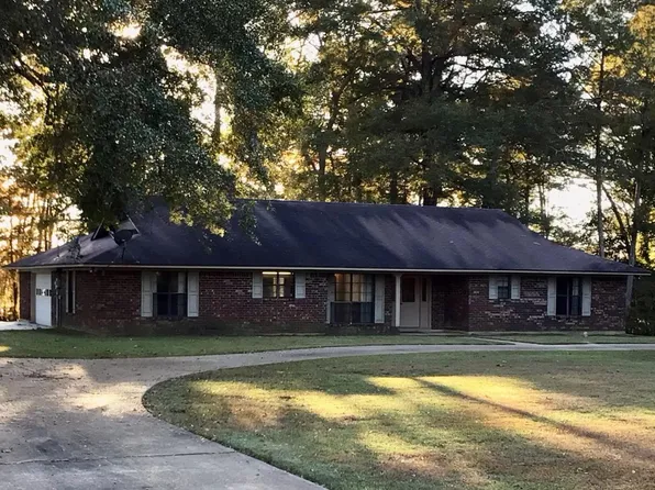 315 Baughman Lake Dr, Farmerville, LA 71241
