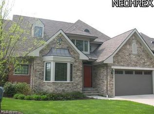 46 S/l 46 Eagle Point Dr, Lyndhurst, OH