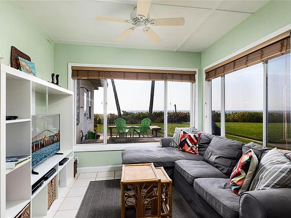 5th image of 2760 Gulf Blvd #C5