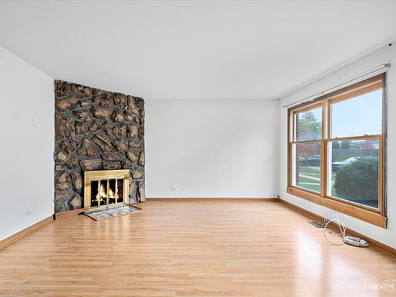 3rd image of 1814 Bromley Ct #1814