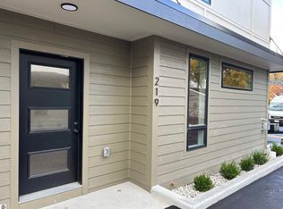 219 E 12th St, Traverse City, MI 49684
